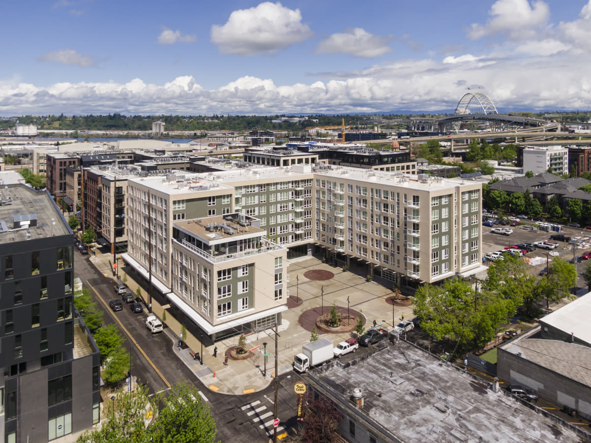 Commercial Real Estate Developers Benefit from Advisor Assistance